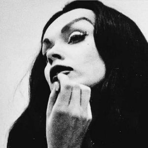 Meet your Posher, ᴡᴏᴀʜ ʙʀᴏ ᴛʜᴀᴛ'ꜱ ᴄʀᴀᴢʏ ʙᴜᴛ ɴᴏ ᴏɴᴇ ᴀꜱᴋᴇᴅ